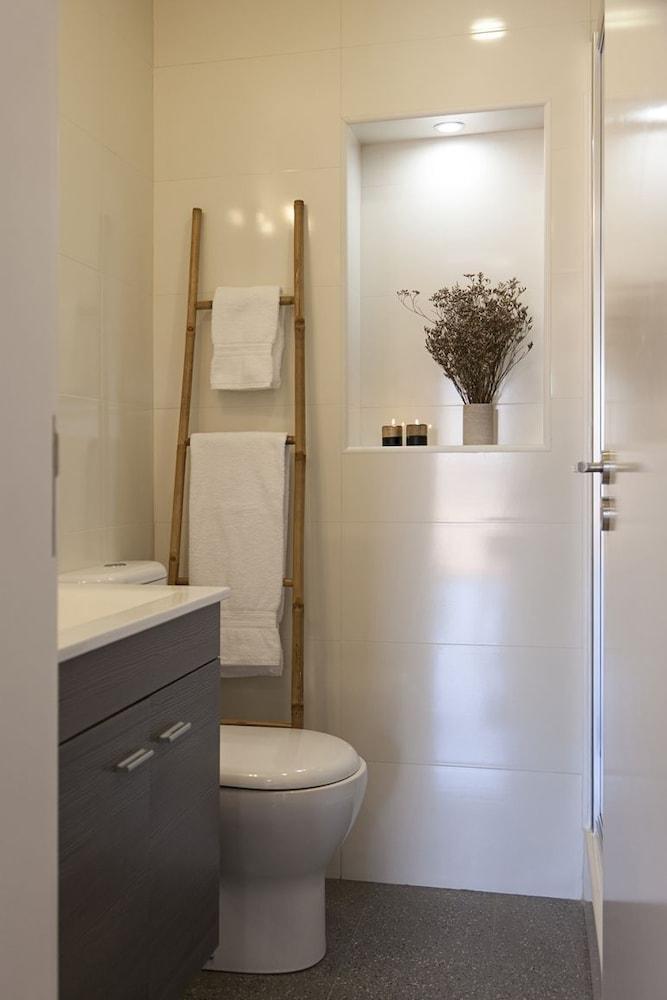 Bairro Alto Studio Apartments - By Lu Holidays ลิสบอน ภายนอก รูปภาพ